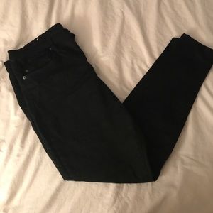 Mudd Size 17 Black Skinny Jeggings.